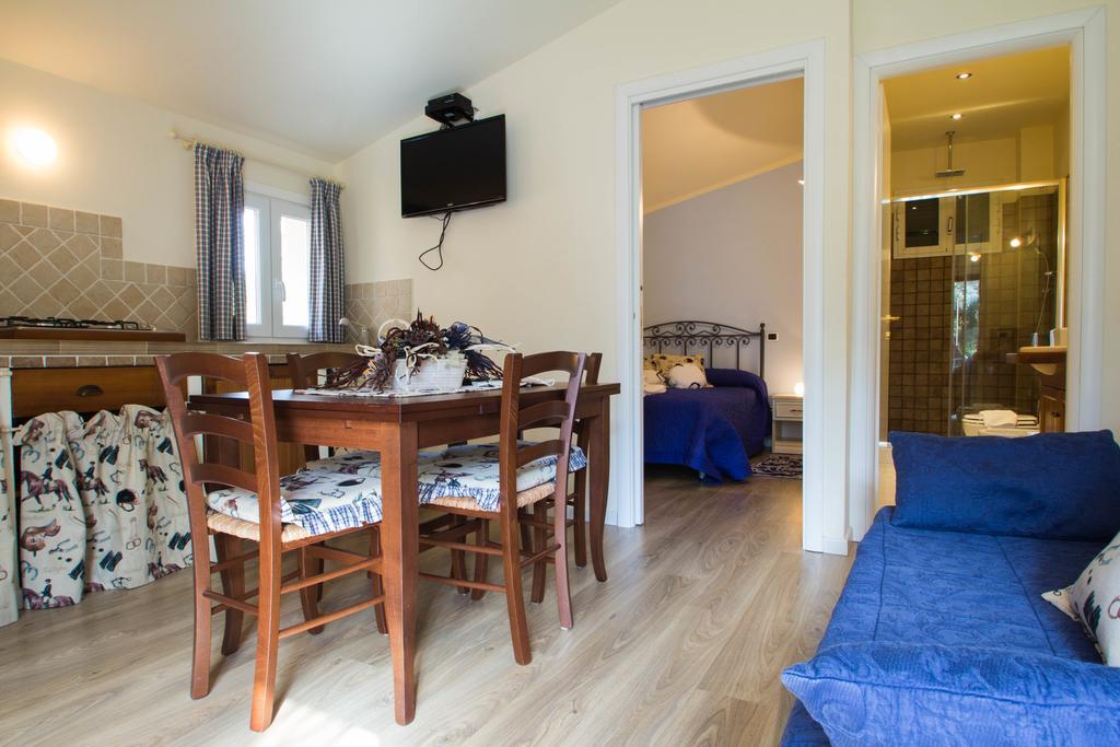 Agriturismo Ada Musso Ss Diano Borello Ruang foto